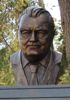 popiersie Jana Olszewskiego